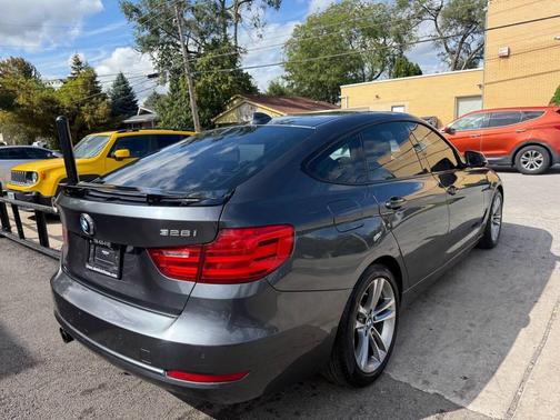 2016 BMW 328 Gran Turismo 328i xDrive Gran Turismo AWD 4dr Hatchback