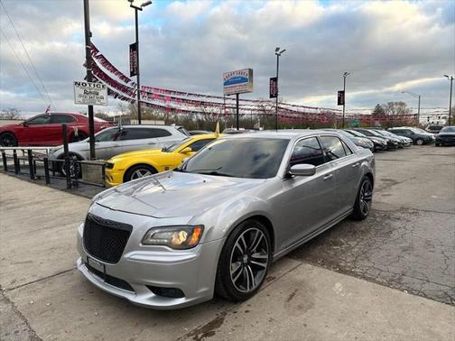 2013 Chrysler 300 SRT8