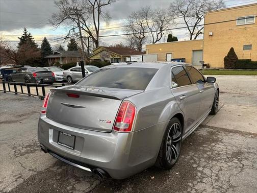 2013 Chrysler 300 SRT8