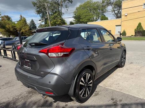 2020 Nissan Kicks SV