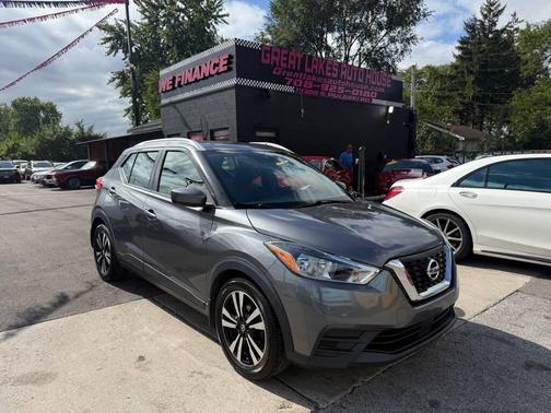2020 Nissan Kicks SV
