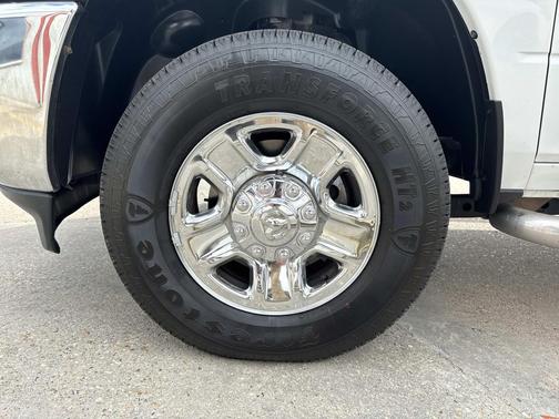 2021 RAM 2500 Tradesman Crew Cab 4x4 8' Box