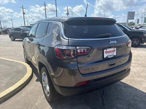 2023 Jeep Compass Sport
