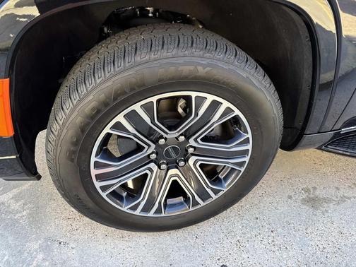 2025 Jeep Wagoneer 4x4