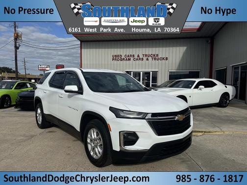 2023 Chevrolet Traverse LS