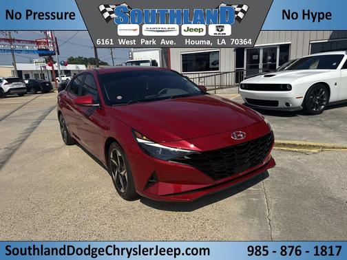 2023 Hyundai ELANTRA SEL