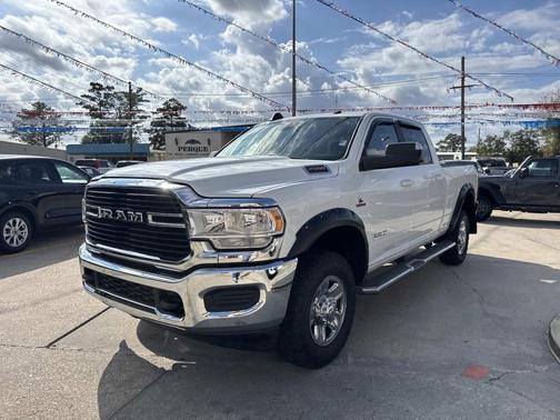 2020 RAM 2500 Big Horn Crew Cab 4X4 6'4' Box