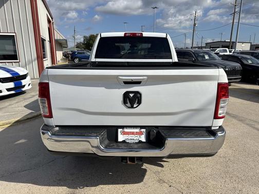 2020 RAM 2500 Big Horn Crew Cab 4X4 6'4' Box