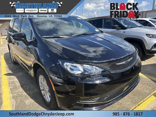 2026 Chrysler Voyager LX