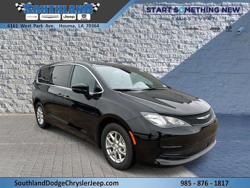 2026 Chrysler Voyager LX