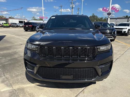 2025 Jeep Grand Cherokee Altitude