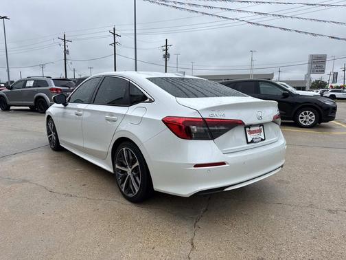 2023 Honda Civic Touring