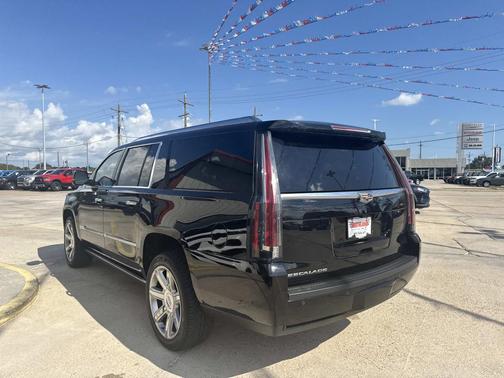 2019 Cadillac Escalade ESV Premium Luxury