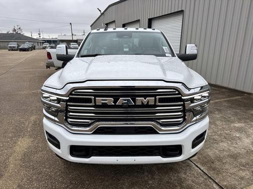 2026 RAM 2500 Laramie Crew Cab 4x4 6'4' Box