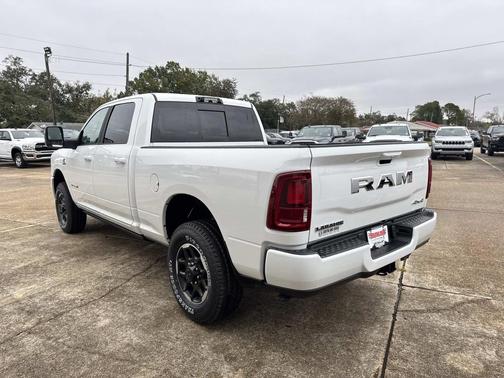 2026 RAM 2500 Laramie Crew Cab 4x4 6'4' Box
