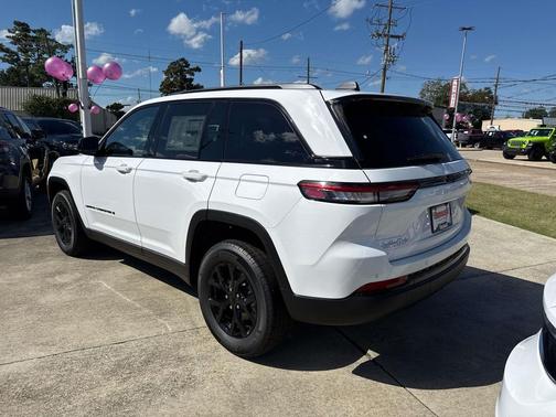 2025 Jeep Grand Cherokee Altitude