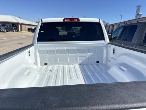 2026 RAM 2500 Tradesman Crew Cab 4x4 6'4' Box