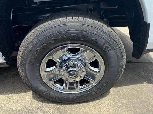 2025 RAM 2500 Tradesman Crew Cab 4x2 8' Box