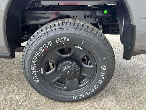 2026 RAM 2500 Tradesman Crew Cab 4x4 6'4' Box