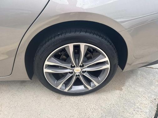 2024 Chevrolet Malibu FWD 2LT
