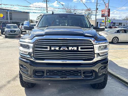 2024 RAM 2500 Laramie Crew Cab 4x4 6'4' Box