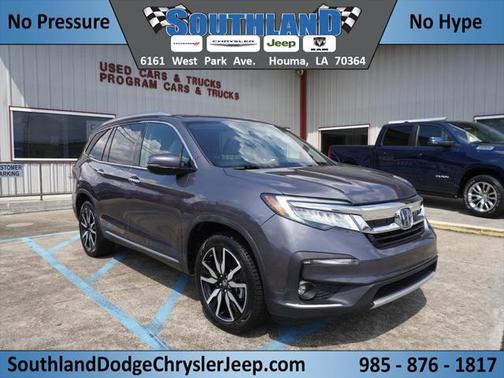 2022 Honda Pilot Touring 8-Passenger
