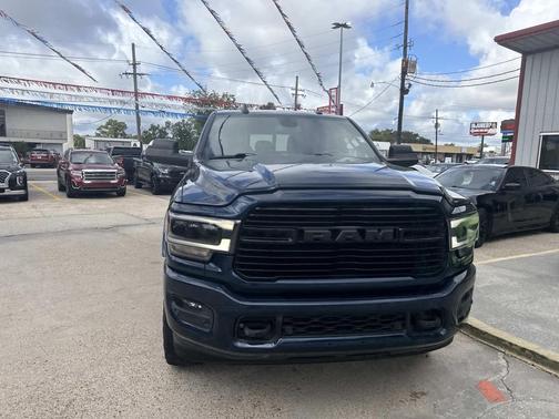 2022 RAM 2500 Laramie Mega Cab 4x4 6'4' Box