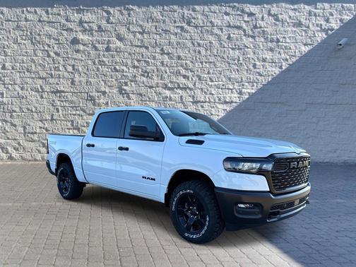 2026 RAM 1500 Warlock Crew Cab 4x4 5'7' Box