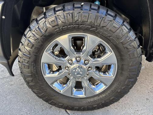 2024 RAM 2500 Limited Crew Cab 4x4 6'4' Box