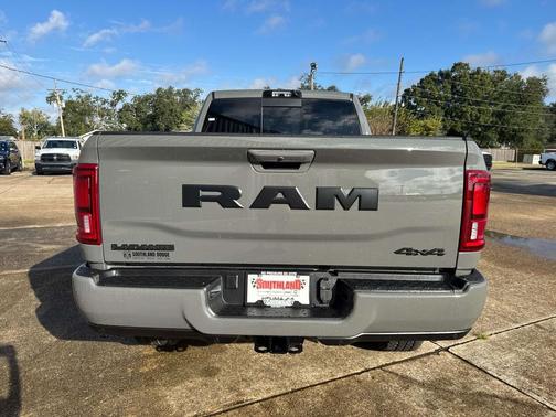 2026 RAM 2500 Laramie Crew Cab 4x4 6'4' Box