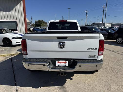 2018 RAM 3500 Tradesman Crew Cab 4x4 8' Box