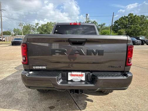 2025 RAM 2500 Big Horn Crew Cab 4x4 6'4' Box