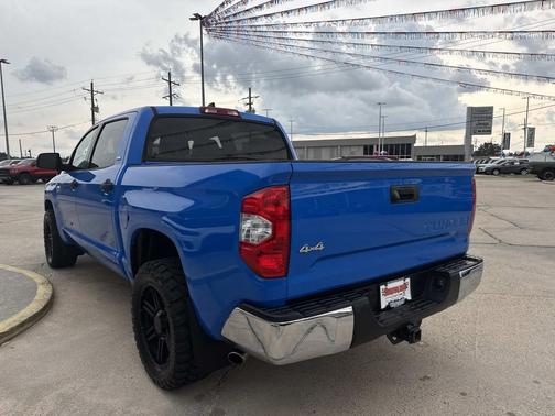 2020 Toyota Tundra SR5