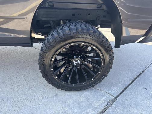 2025 RAM 2500 Laramie Crew Cab 4x4 6'4' Box
