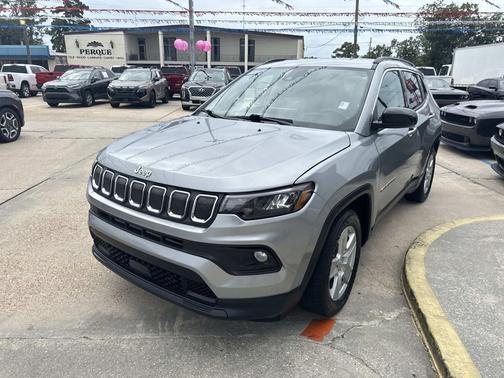 2022 Jeep Compass Latitude