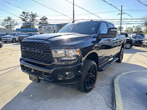 2024 RAM 2500 Big Horn Crew Cab 4x4 6'4' Box