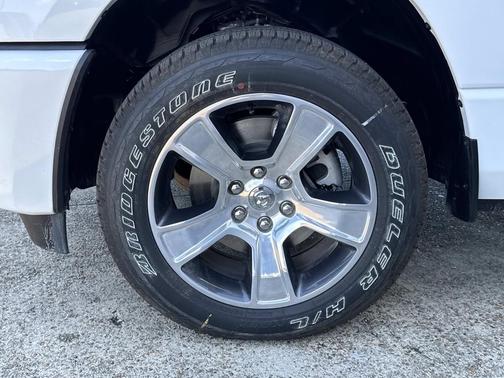 2026 RAM 1500 Express