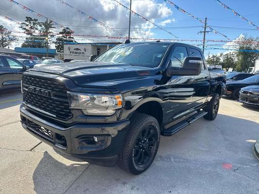 2024 RAM 2500 Big Horn Crew Cab 4x4 6'4' Box