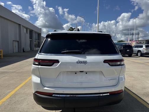 2025 Jeep Grand Cherokee L Laredo