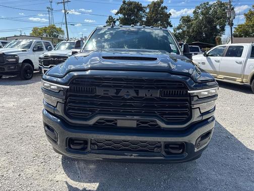 2026 RAM 2500 Laramie Crew Cab 4x4 6'4' Box