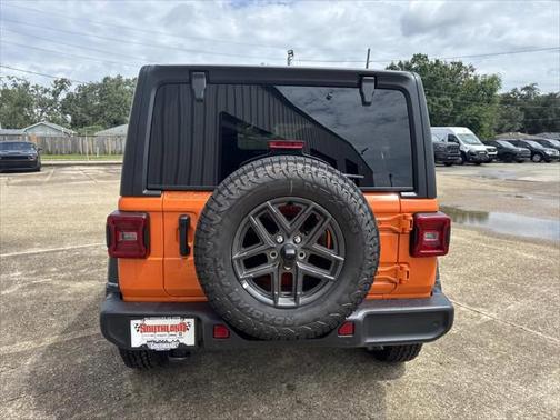 2025 Jeep Wrangler Sport S