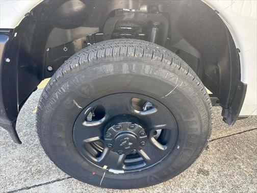 2025 RAM 2500 Tradesman Crew Cab 4x4 6'4' Box
