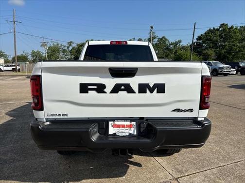 2025 RAM 2500 Tradesman Crew Cab 4x4 6'4' Box