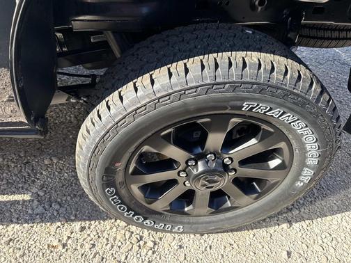 2026 RAM 2500 Black Express Crew Cab 4x4 6'4' Box