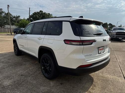 2025 Jeep Grand Cherokee L Altitude