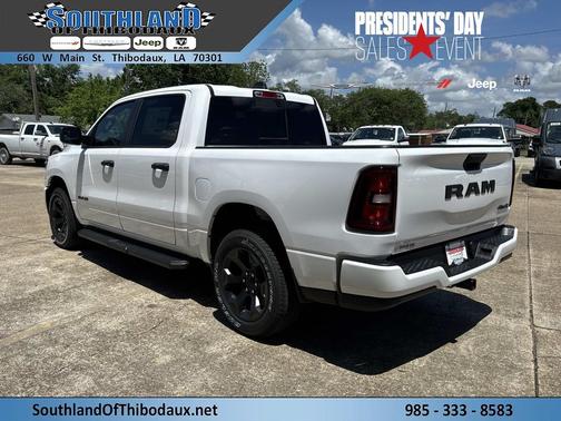 Bright White Clearcoat 2026 RAM 1500 Express