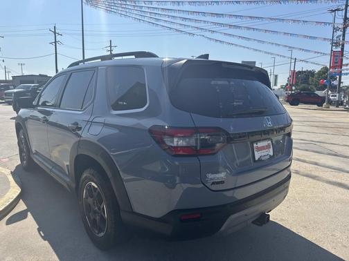 2024 Honda Pilot TrailSport