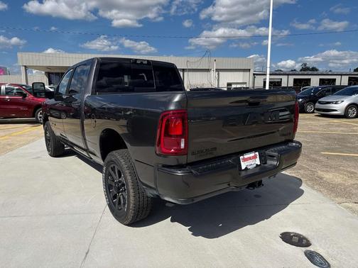 2025 RAM 2500 Laramie Crew Cab 4x4 6'4' Box