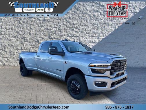 2026 RAM 3500 Laramie Crew Cab 4x4 8' Box