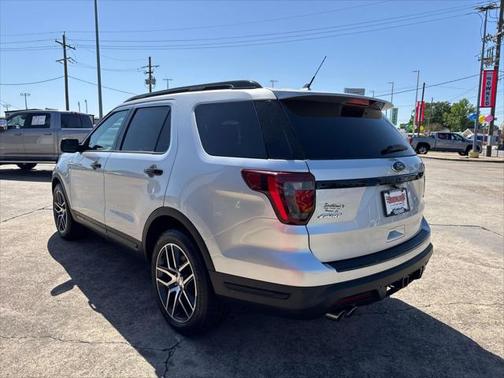 2018 Ford Explorer Sport
